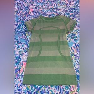 Lululemon short sleeve swiftly tech
